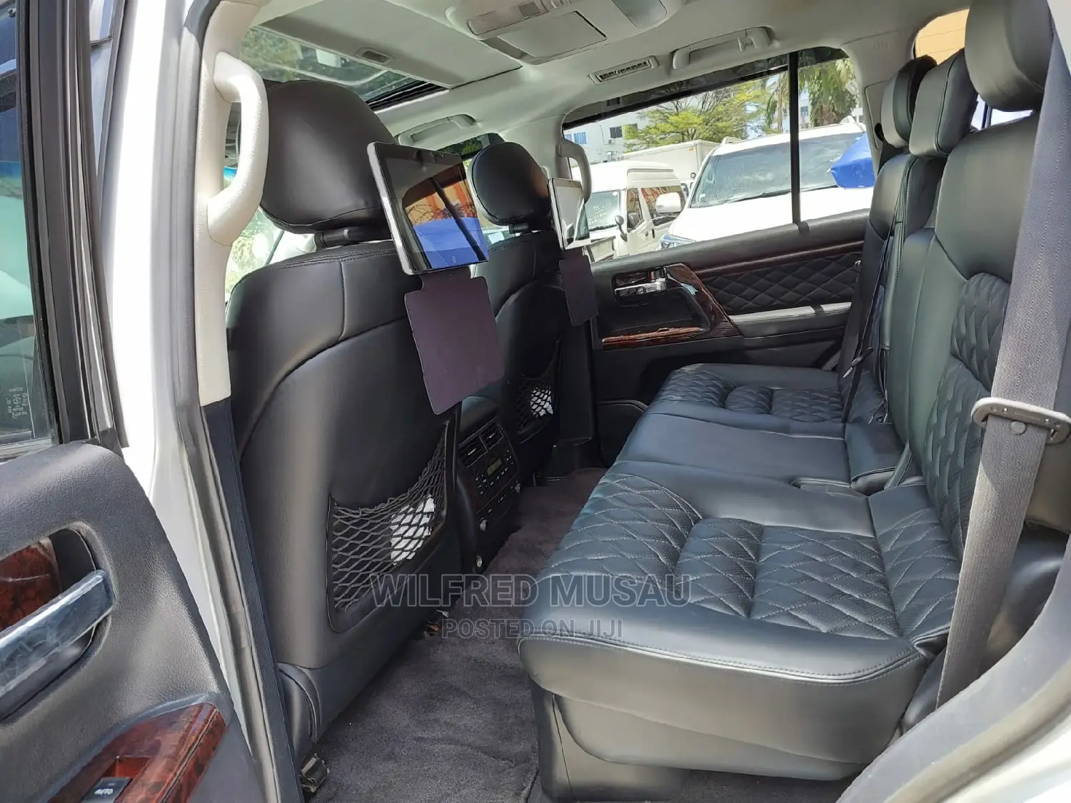 Toyota Land Cruiser 2015 Silver