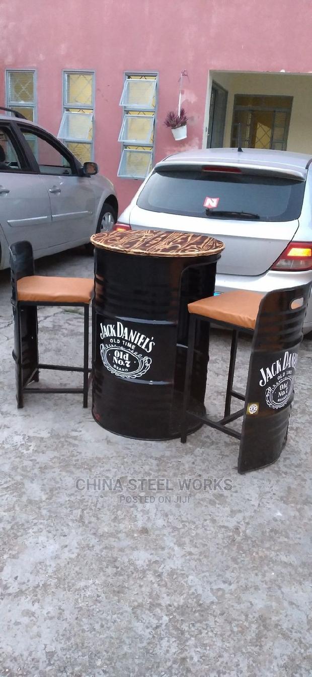 Pallet Table and Chair