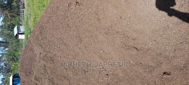 Manure,Mborea Bora. - thumbnail 6