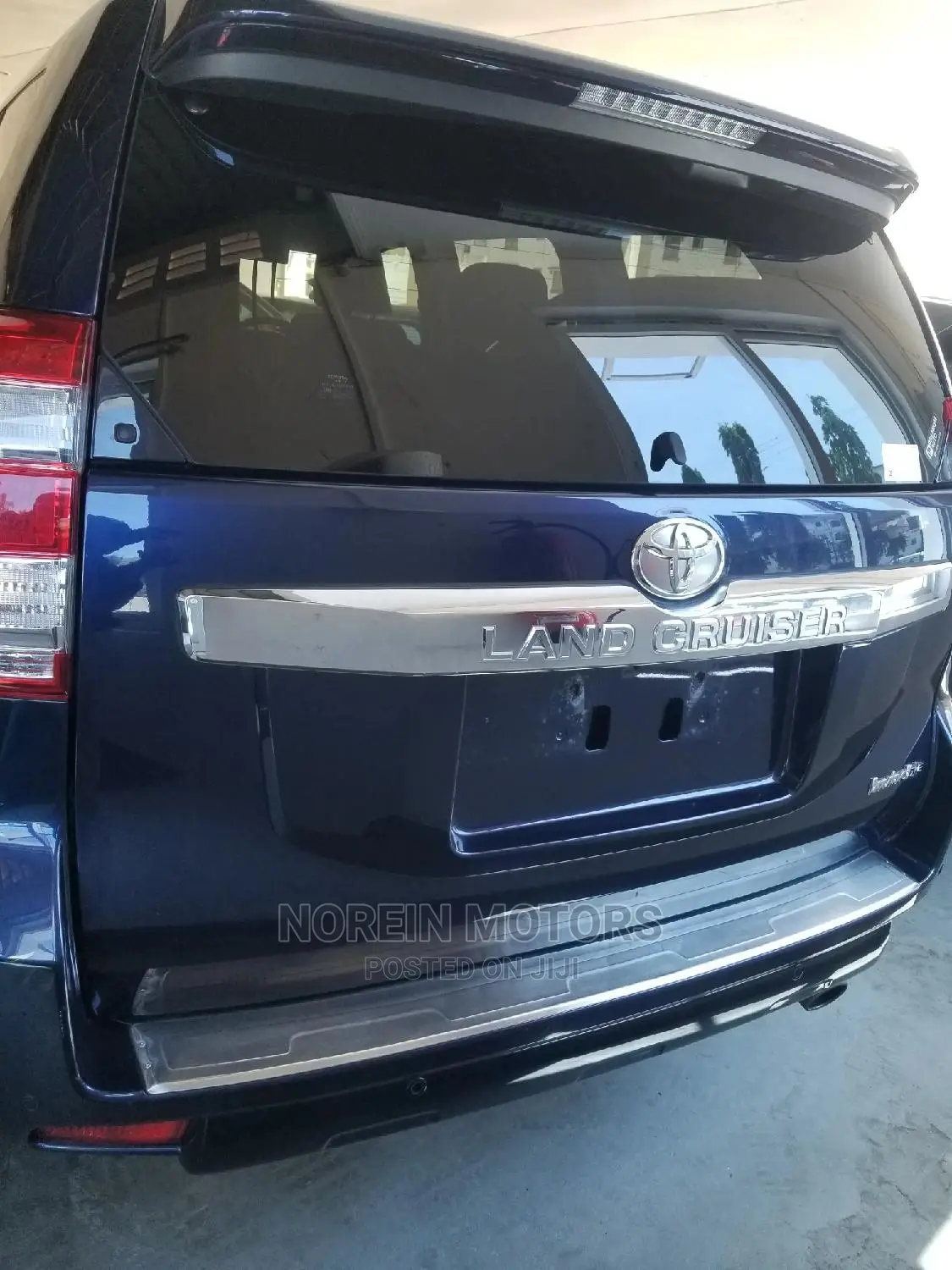 Toyota Land Cruiser 4.0 V6 GXR 2016 Blue