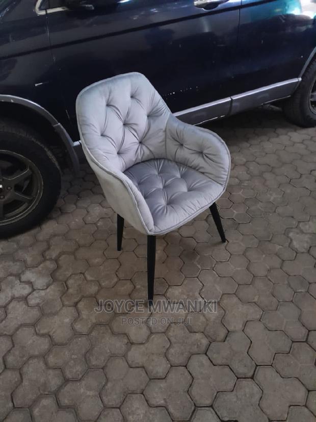 Styling Chair - main view