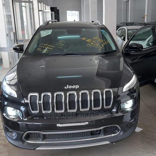 Jeep Grand Cherokee 2016 Black - thumbnail 3