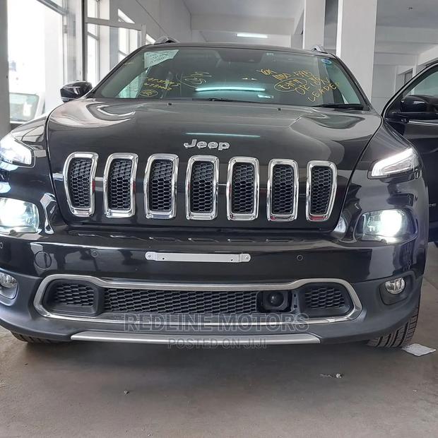 Jeep Grand Cherokee 2016 Black - thumbnail 5