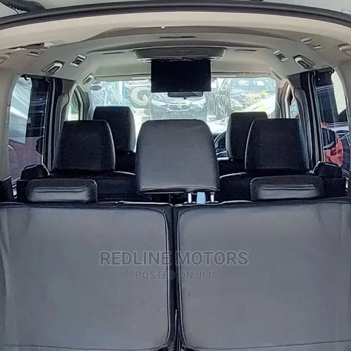 Toyota Voxy 2016 White