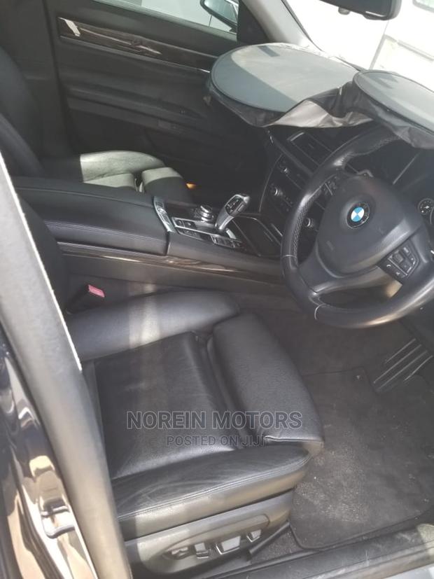 BMW 7 Series 2015 Blue - thumbnail 5