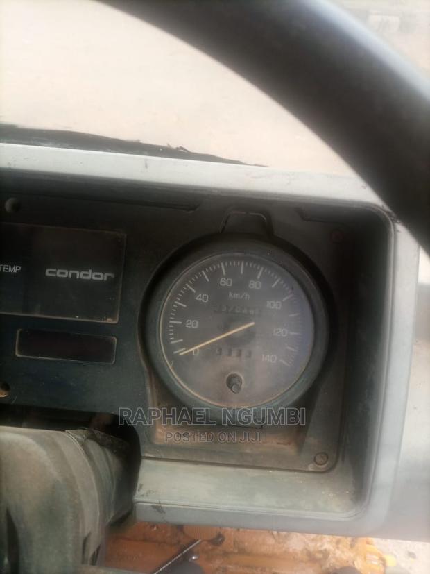Nissan Diesel Truck Kaj 1997 Yellow - thumbnail 8