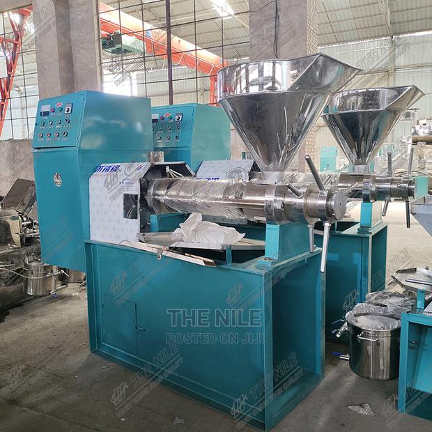 Peanut Sesame Rapeseed Multifunctional Oil Mill Machine - main view