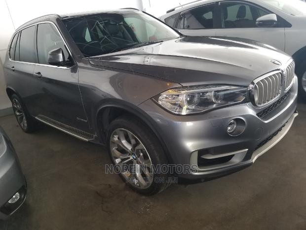 BMW X5 2015 Gray - main view