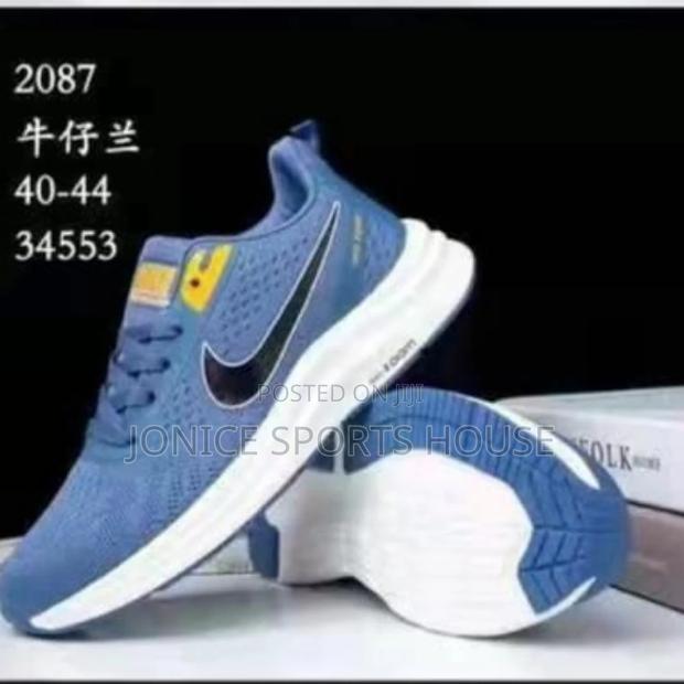 Sport Shoes - main view