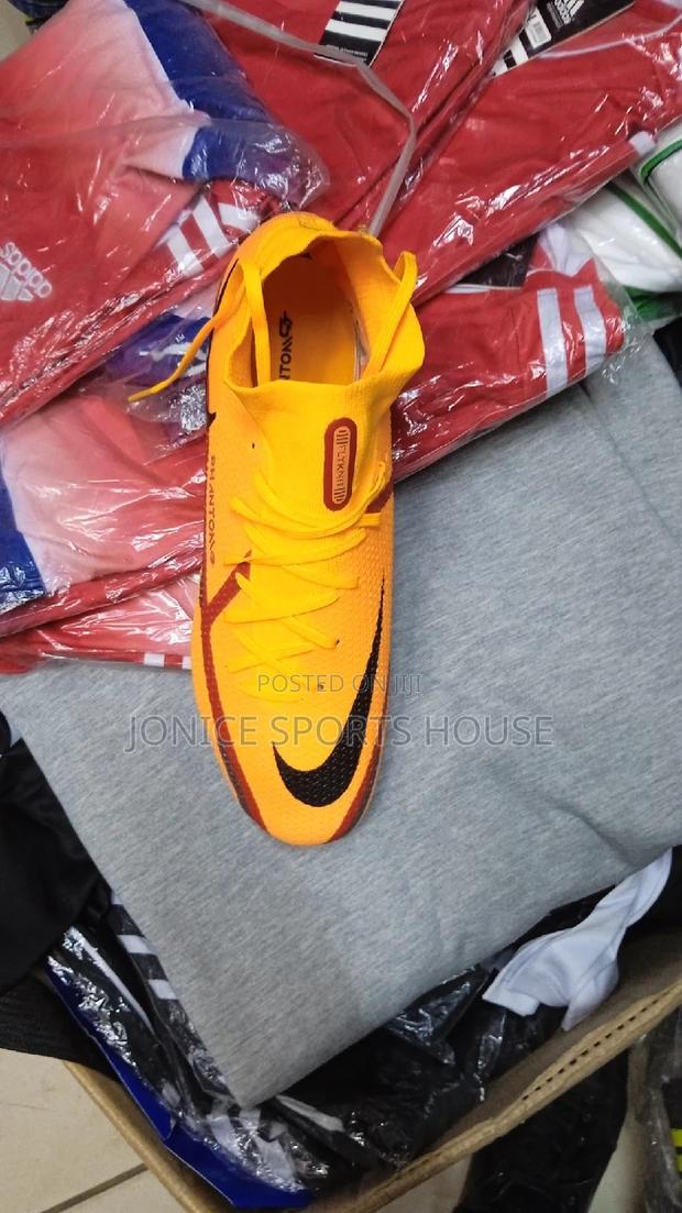 Sport Shoes - thumbnail 2