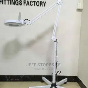 Top Quality Magnifier Lamp