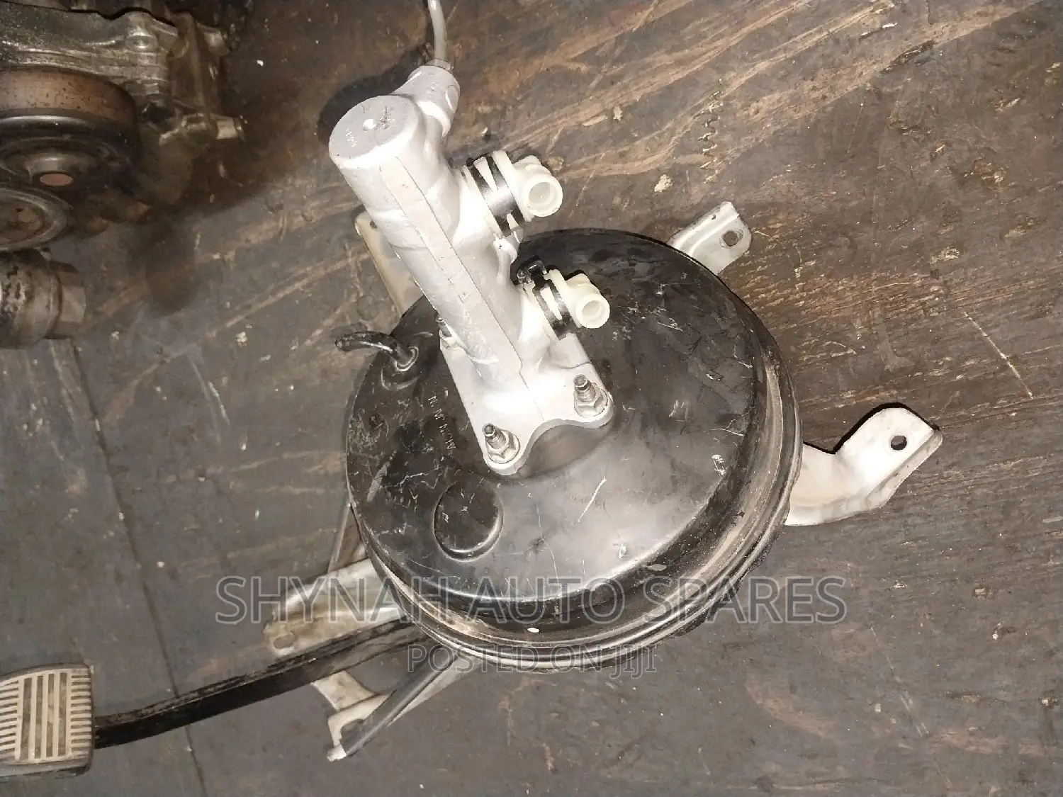 Brake Booster and Master Cylinder Toyota Shark