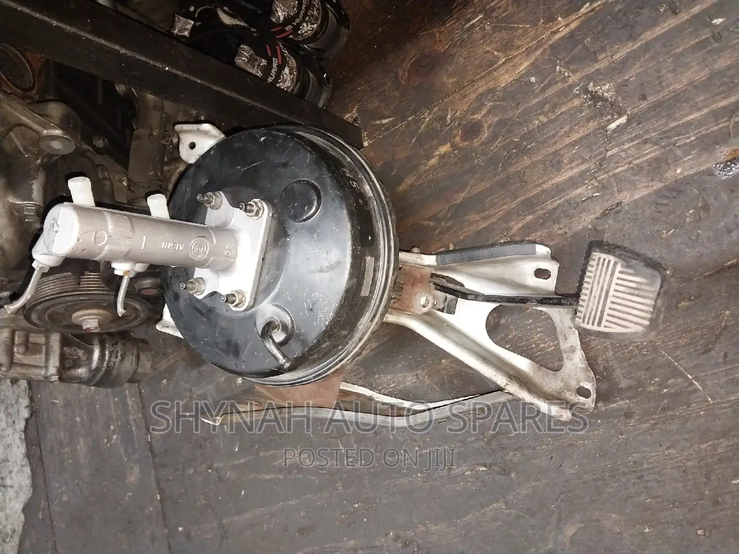 Brake Booster and Master Cylinder Toyota Shark