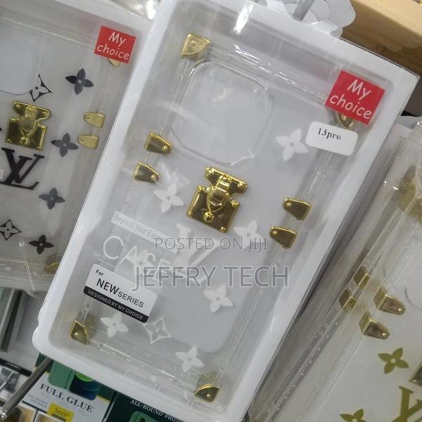 New Louis Vuitton Cases for iPhone 13 Pro - thumbnail 3