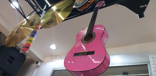 Size 36 Classic Guitar - thumbnail 2