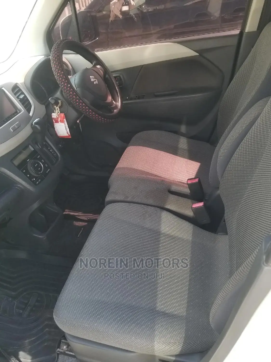 Suzuki Wagon 2014 White