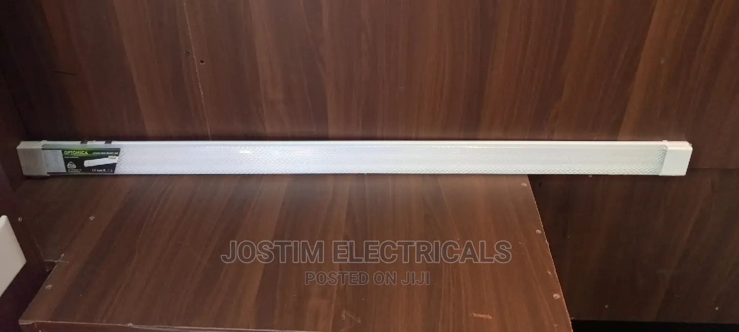 LED Dust Proof Bracket Light