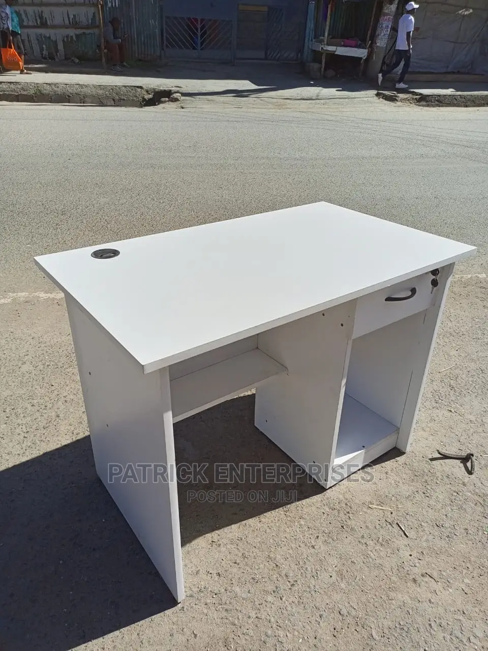 Executive Morden Office Desk