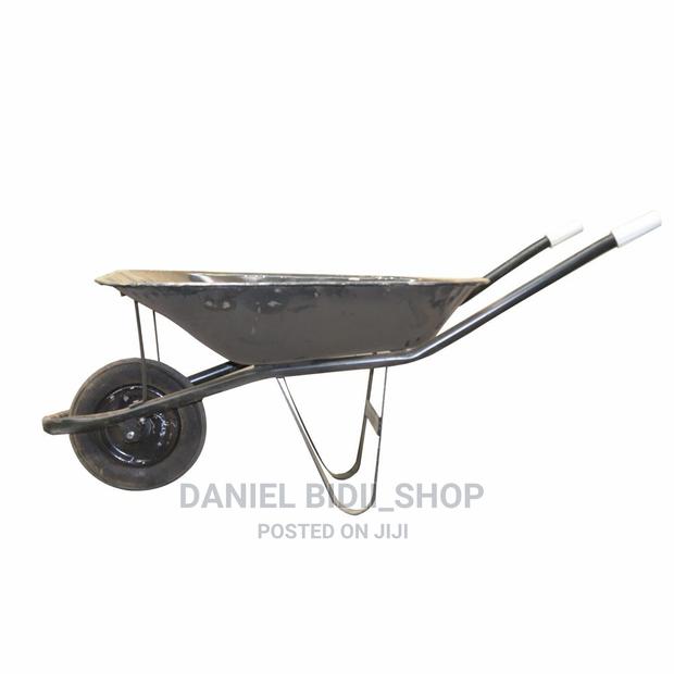 Wheelbarrow