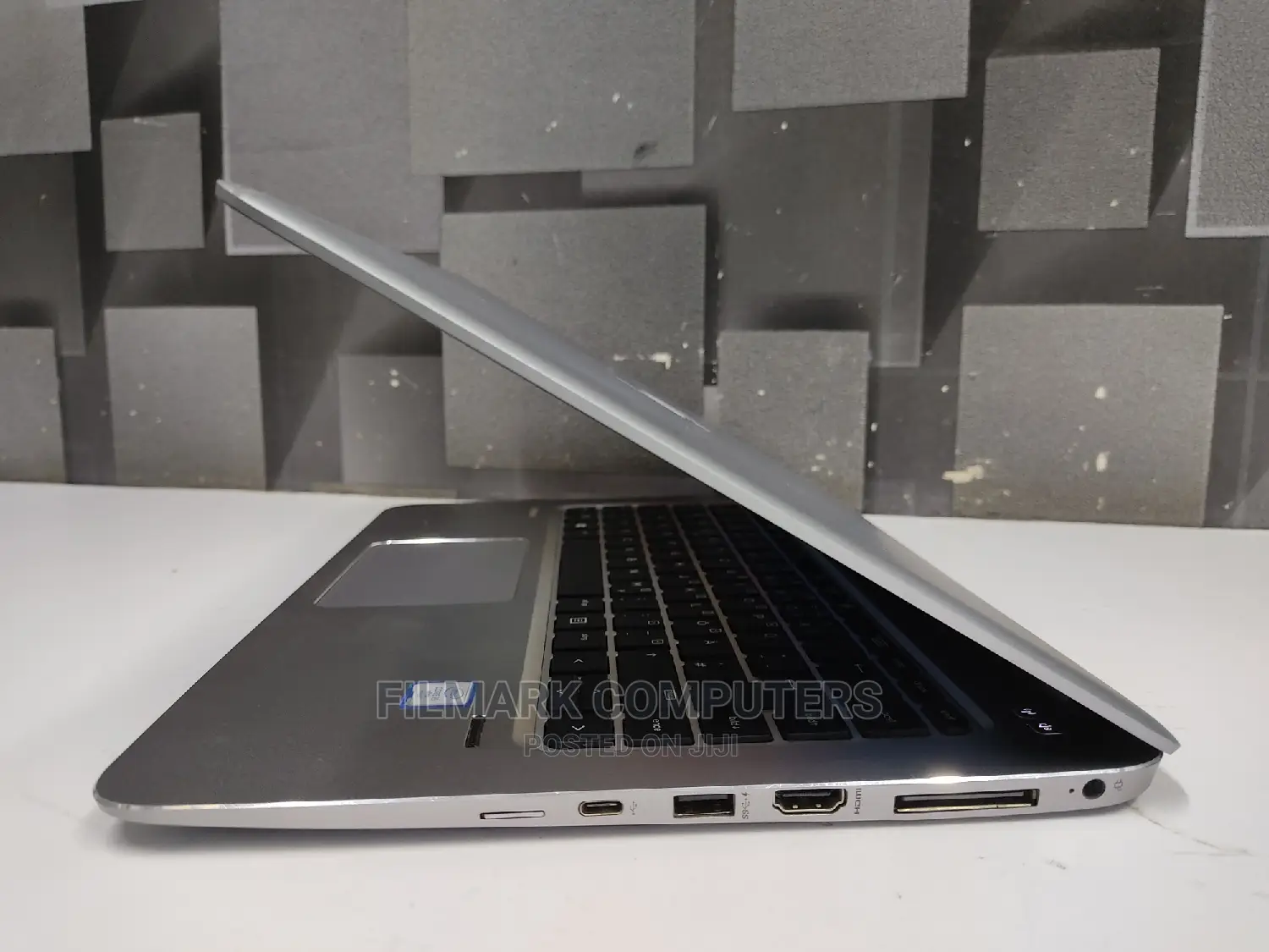 Laptop HP EliteBook 1040 G3 8GB Intel Core i5 SSD 256GB