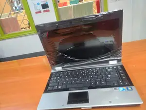 Laptop HP Compaq 8440p 4GB Intel Core I5 HDD 320GB