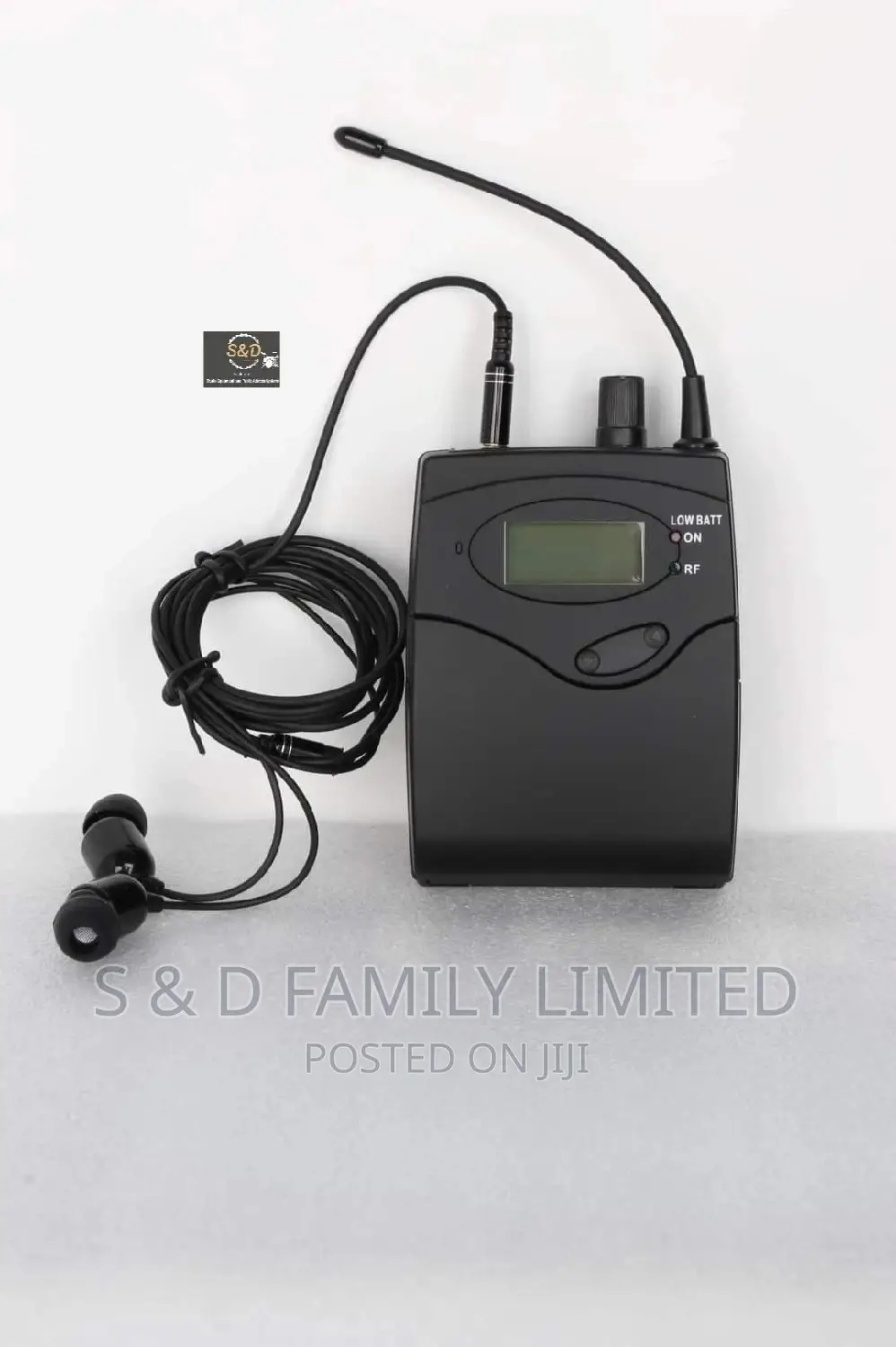 4 in 1 Ear Monitors