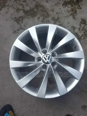 17 Inch Vw Original Rims ( Germany)