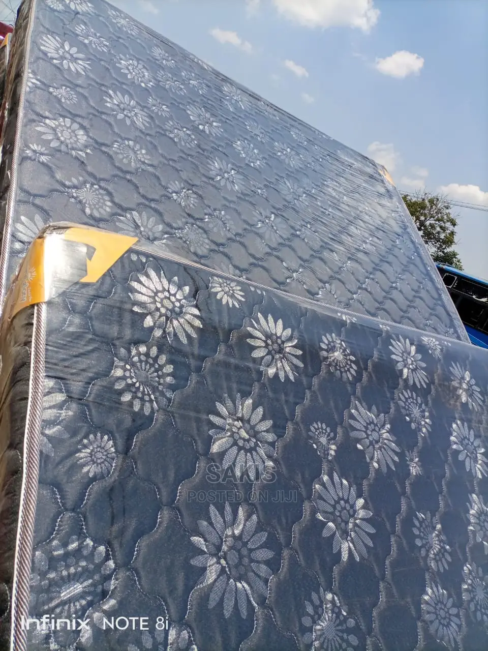 No Stress! Tunakuletea! 5 X 6 X 8 Quilted HD Mattresses