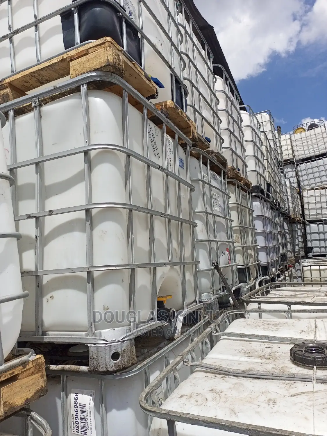 Steel Metal Cage Tank: