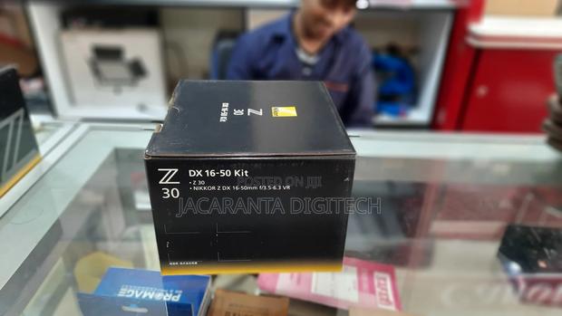 Nikon Z30 Mirrorless Camera With 16-50mm Lens