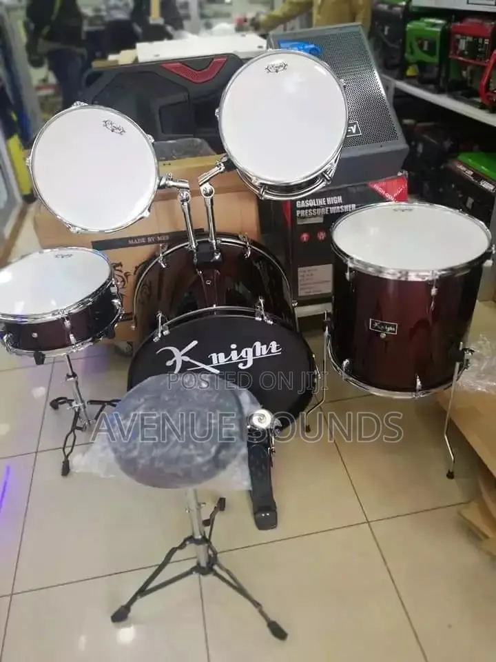 American Knight 5pc Drumset