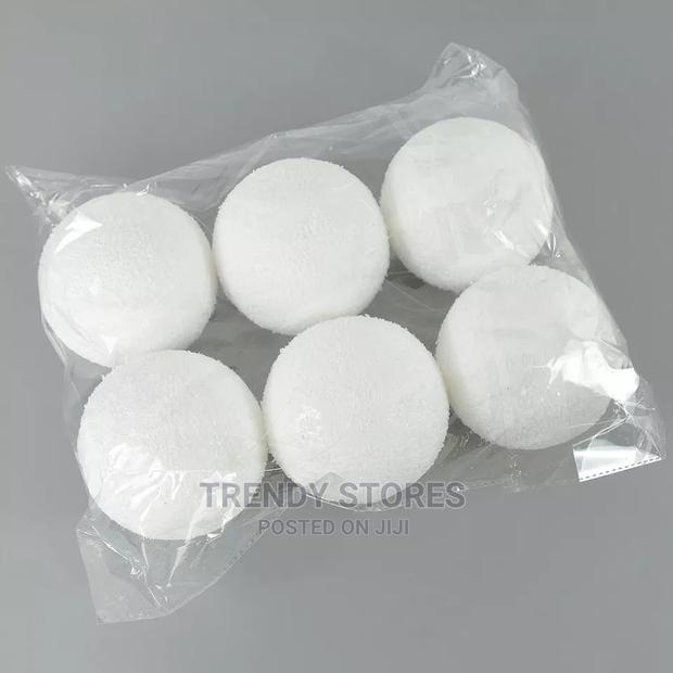 Snow White Balls (Set of 6)
