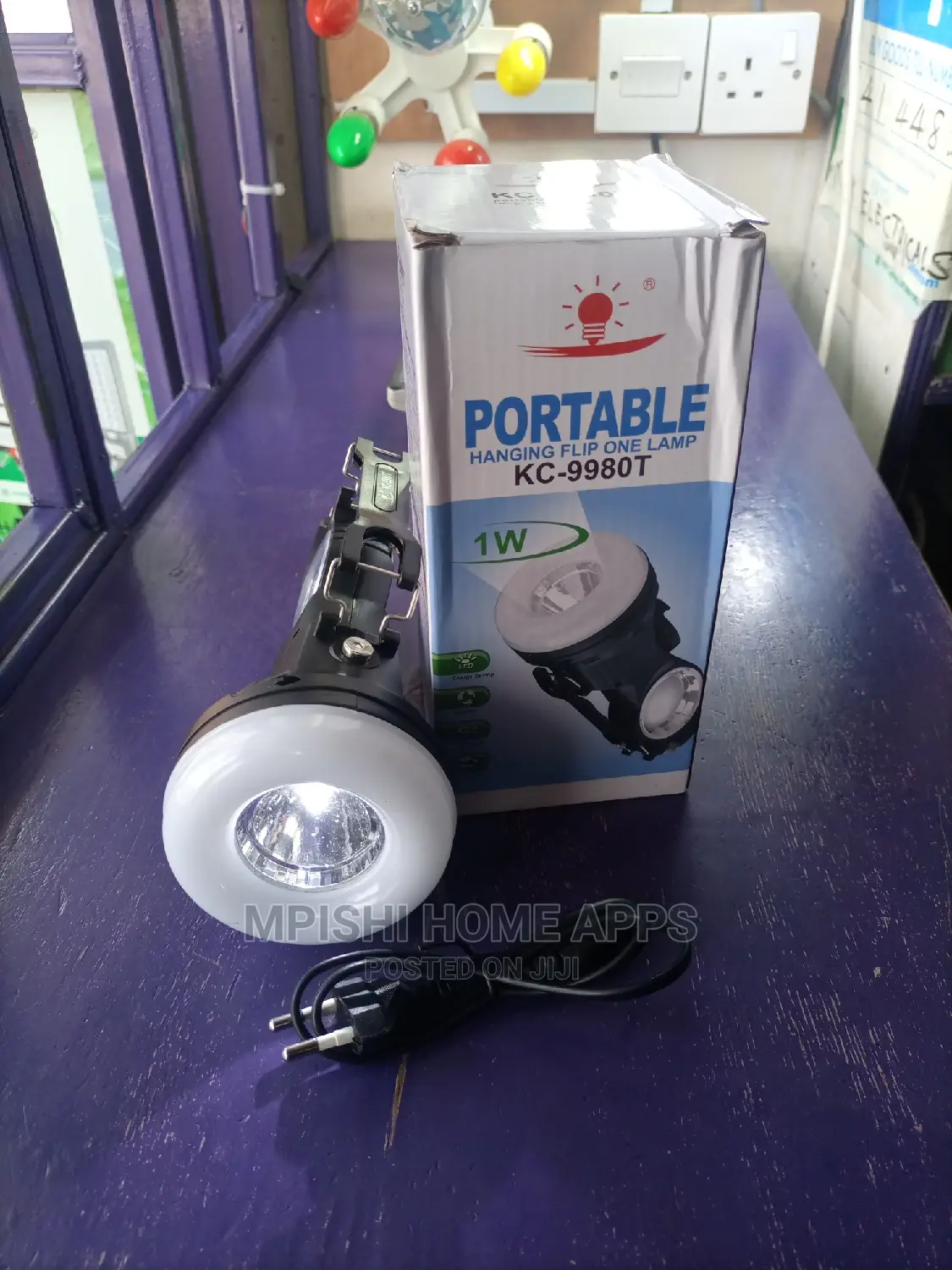 Portable Hanging Flip One Lamp