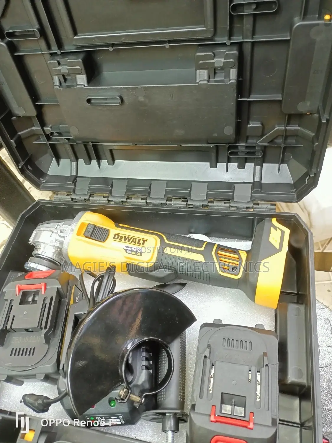 Cordless Grinder Dewalt
