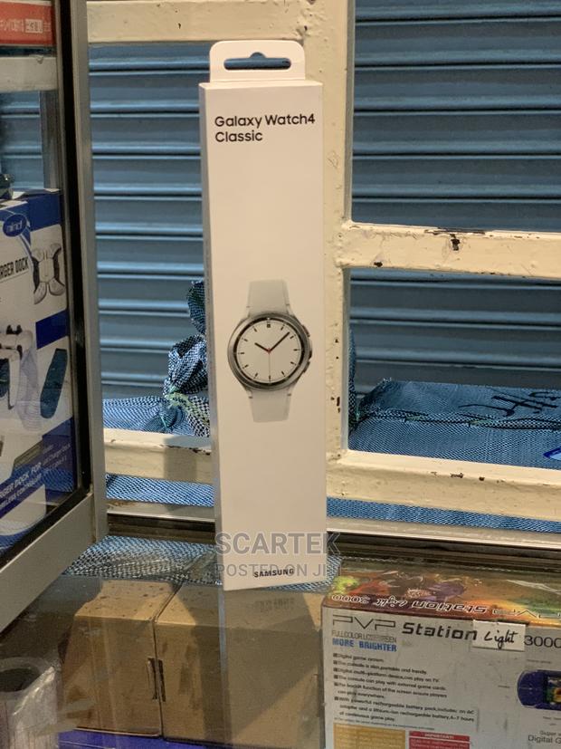 Samsung Galaxy Watch 4 Classic (New) - main view