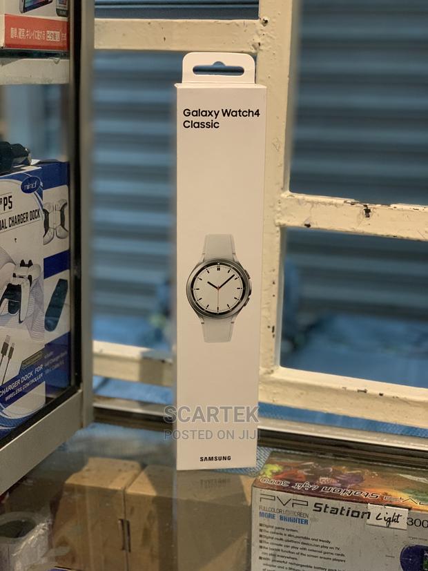 Samsung Galaxy Watch 4 Classic (New) - thumbnail 3