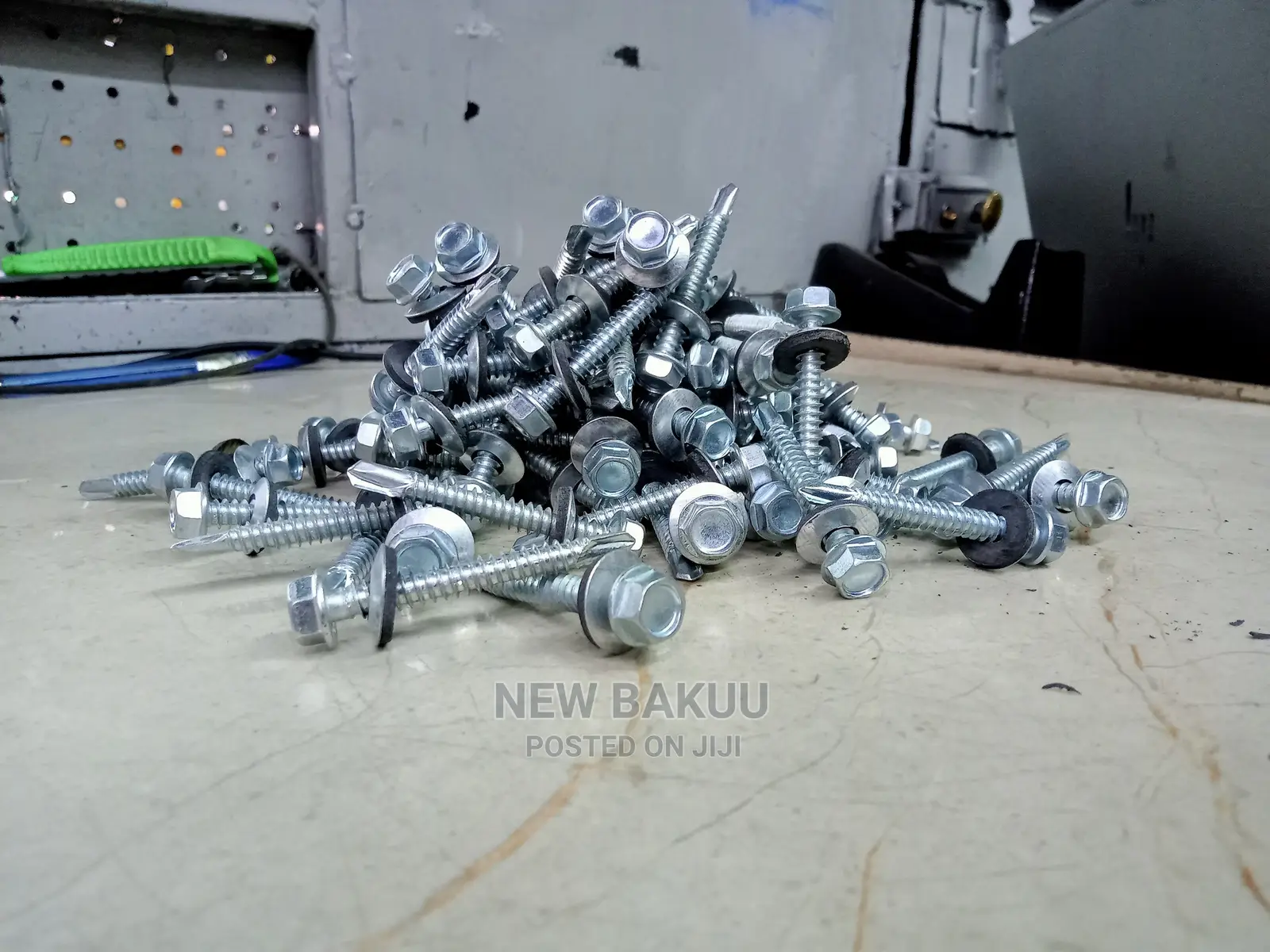 Self Drilling Tapping Screw With Hex Washer Head 6.3x50