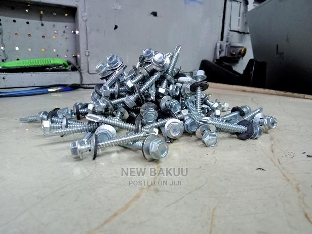 Self Drilling Tapping Screw With Hex Washer Head 6.3x50