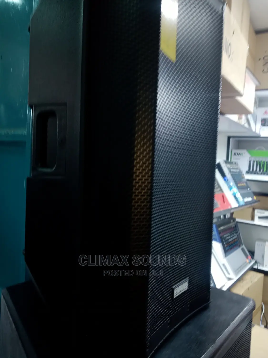 Midi Range Speaker Evans 15 Inches