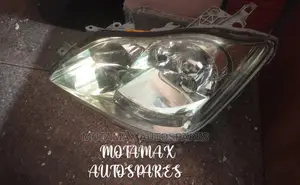 Toyota Crown 2007 Headlight Xenon
