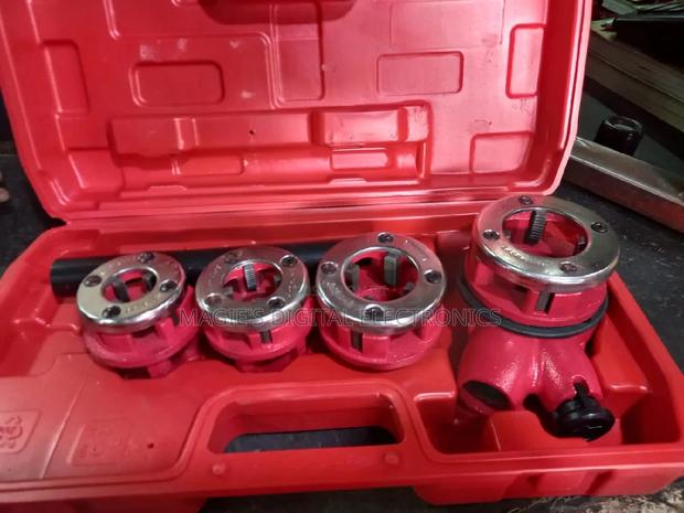 Heavy-Duty Die Stock