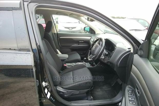 Mitsubishi Outlander 2016 Black - thumbnail 4