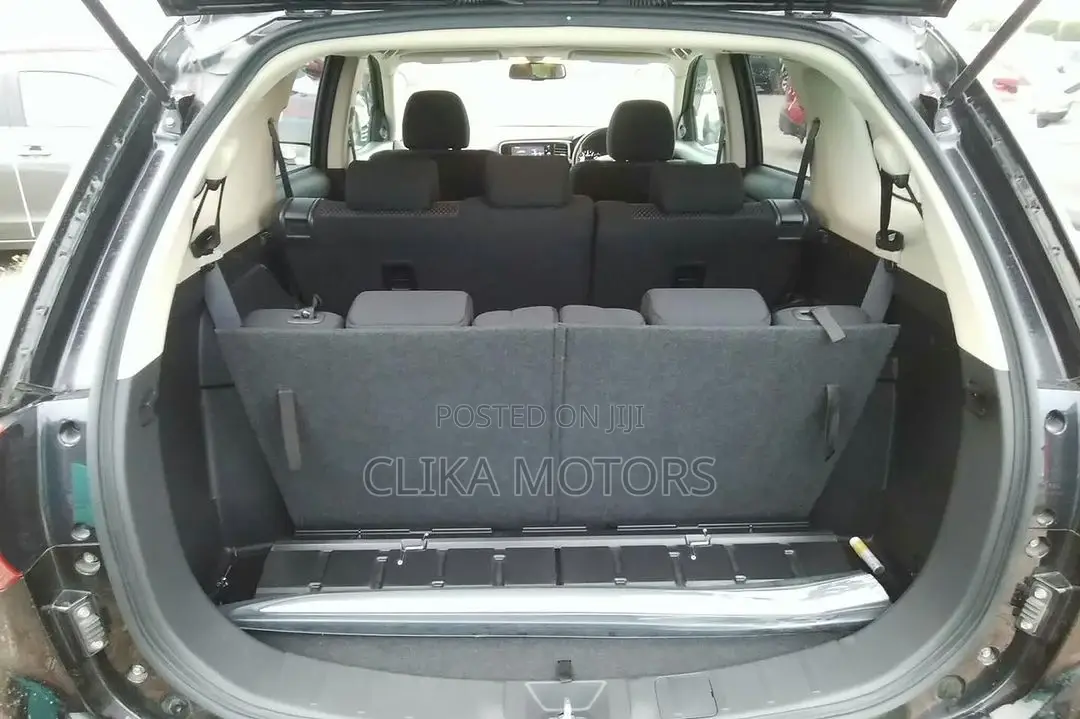 Mitsubishi Outlander 2016 Black