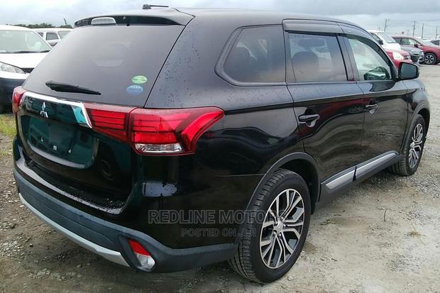 Mitsubishi Outlander 2016 Black - thumbnail 5
