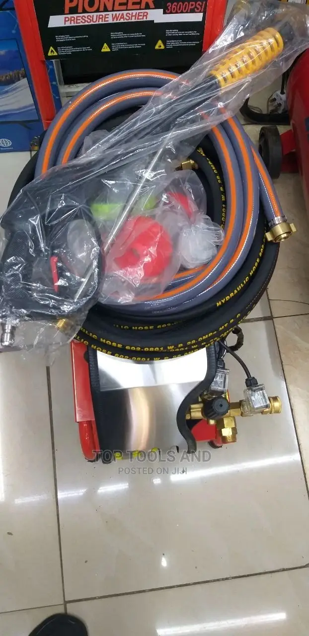 Pioneer 2700 PSI Car Wash