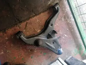 L200 Control Arm
