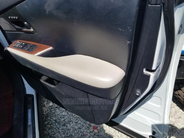Lexus RX 450h 2012 White - thumbnail 7