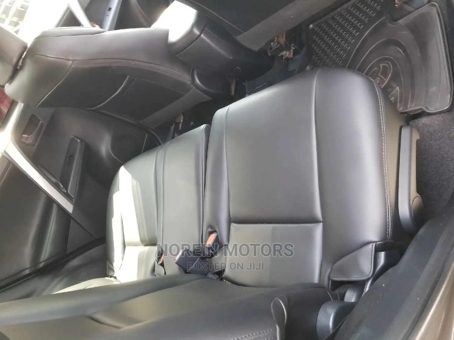 Toyota RAV4 SE AWD (2.5L 4cyl 6A) 2016 Gray