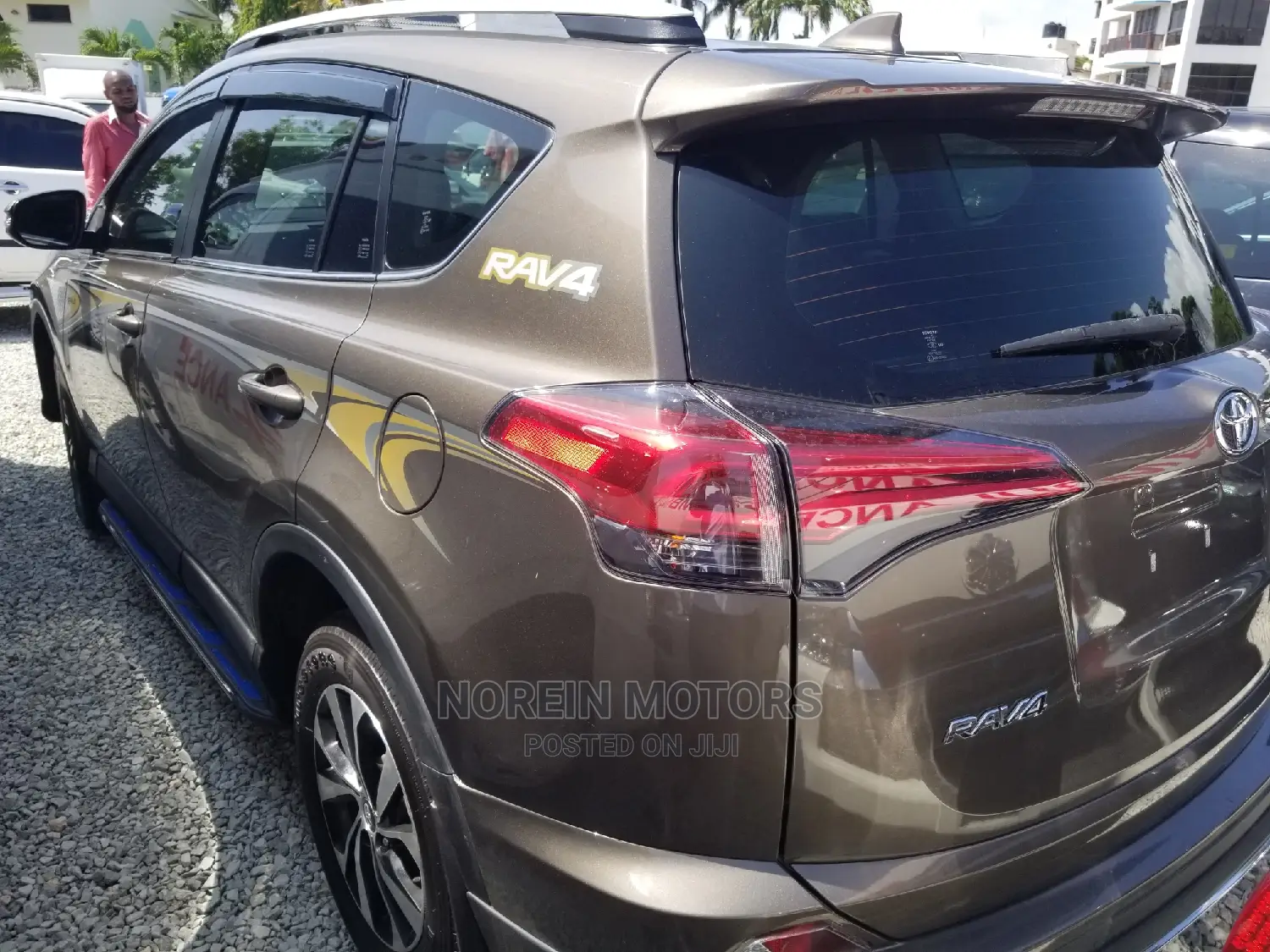 Toyota RAV4 SE AWD (2.5L 4cyl 6A) 2016 Gray