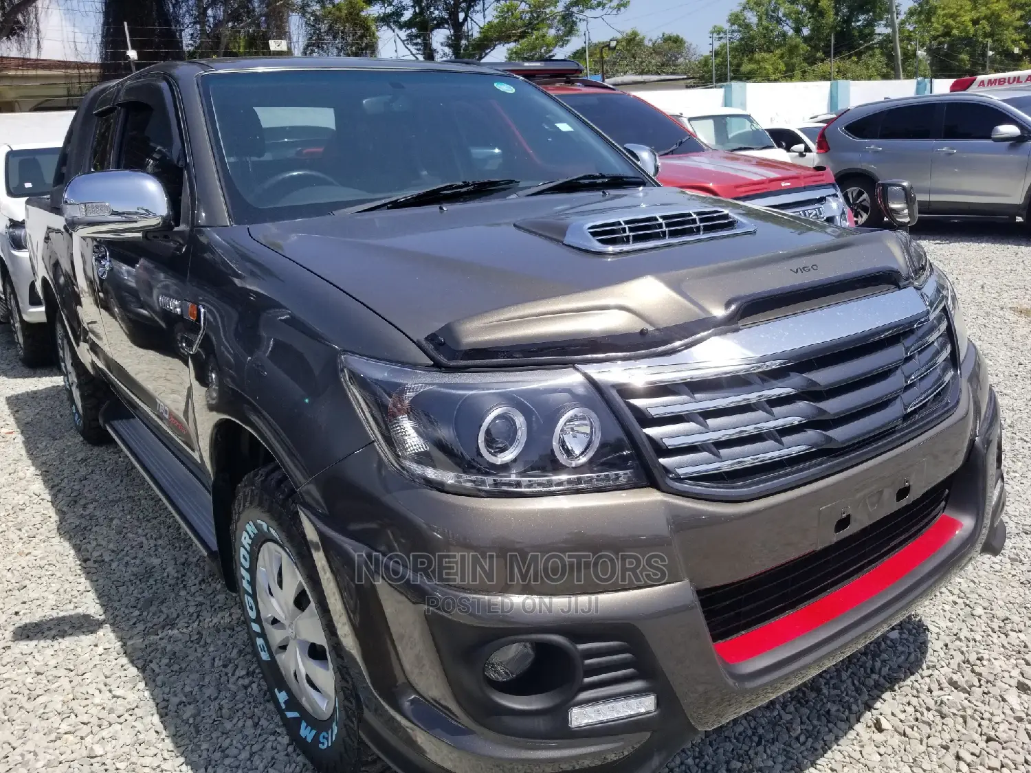 Toyota Hilux SR 4x4 2015 Gray